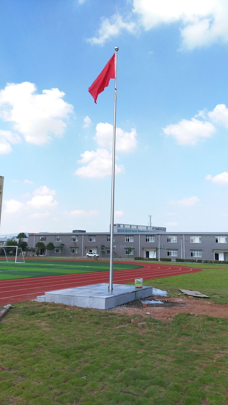 广场旗杆4